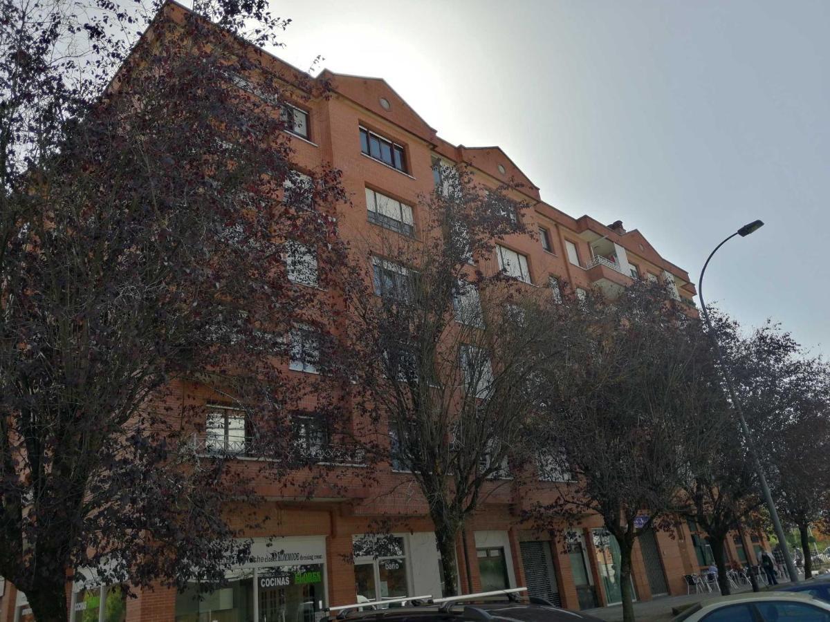 Andramari Tourist Home Parking& Wifi Аморебьета-Эчано Экстерьер фото