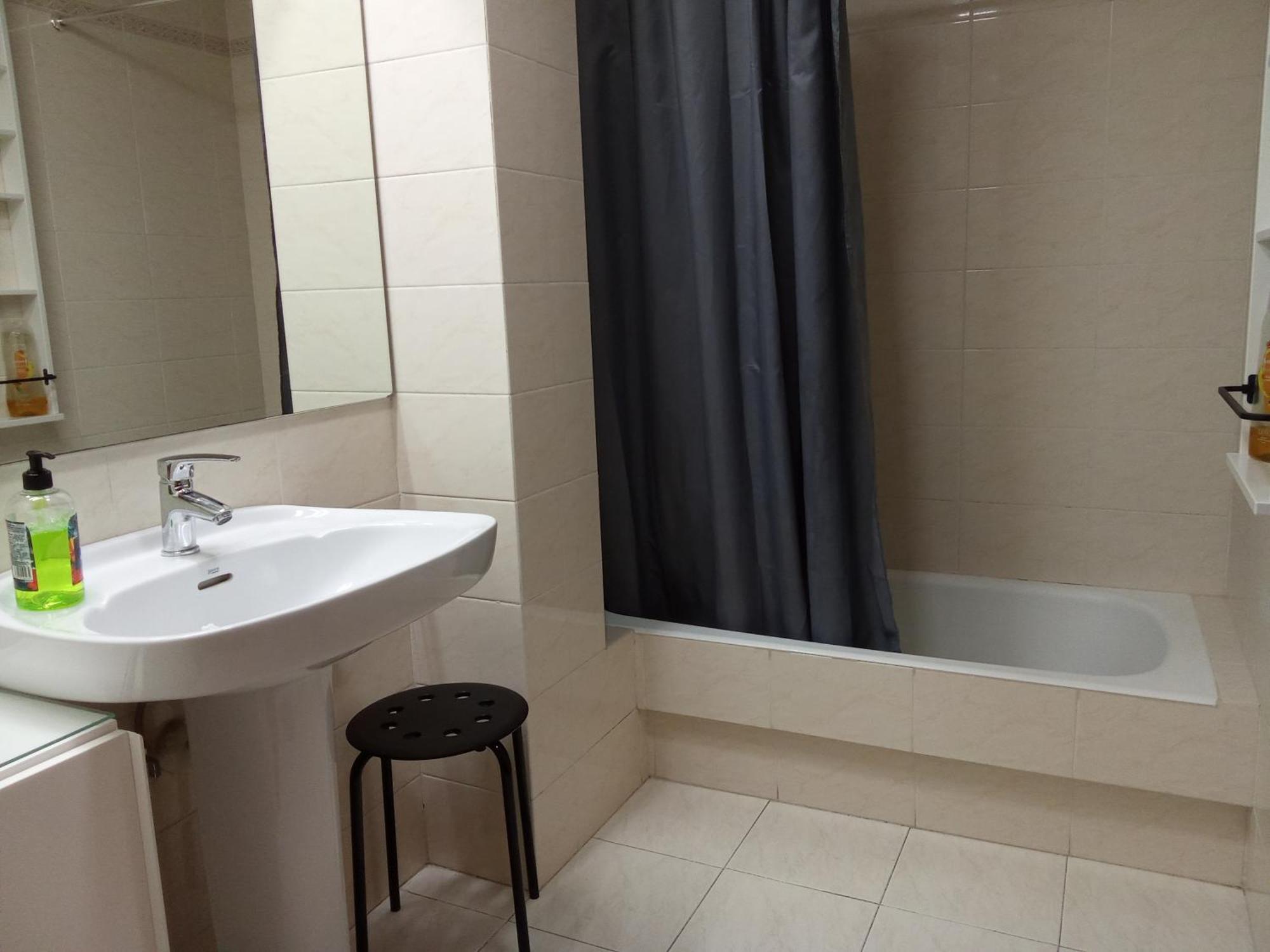 Andramari Tourist Home Parking& Wifi Аморебьета-Эчано Экстерьер фото